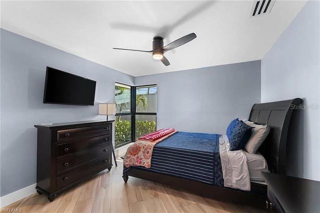 1923 SE 26TH STREET, Cape Coral, FL 33904