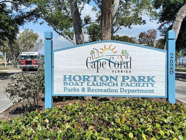 1923 SE 26TH STREET, Cape Coral, FL 33904
