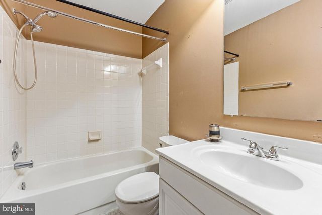 2764 WINSTON CT, Woodbridge, VA 22191