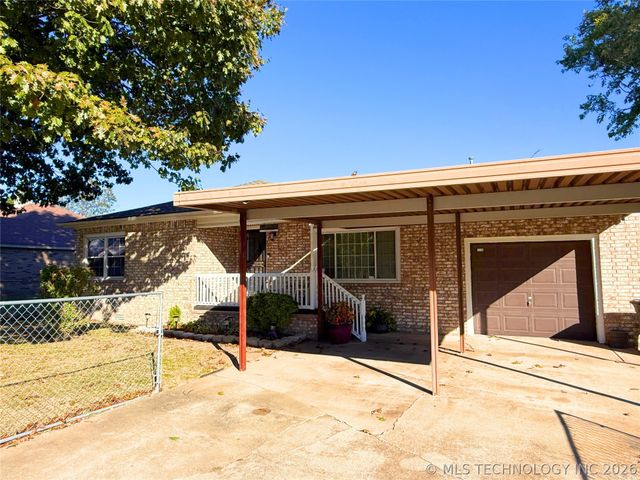 2231 E 32nd Place N, Tulsa, OK 74105