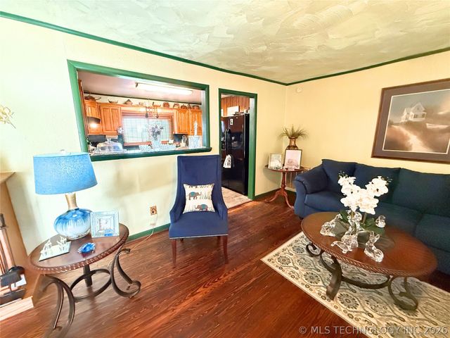 2231 E 32nd Place N, Tulsa, OK 74105