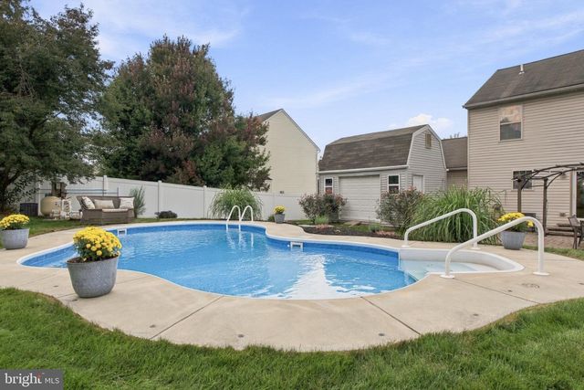 140 FIG TREE WAY, Manchester, PA 17345