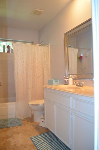 4635 Meadow Green Drive, Sugar Land, TX 77479