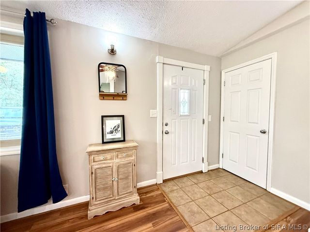 322 Vest Road, Henryville, IN 47126