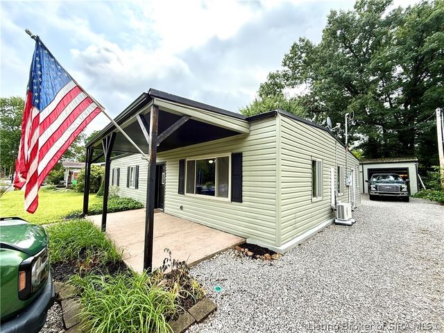 322 Vest Road, Henryville, IN 47126