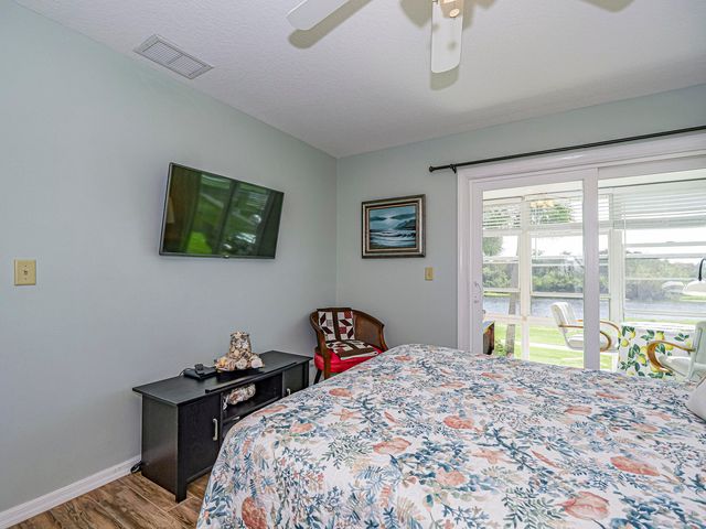 67 Royal Oak Drive 206, Vero Beach, FL 32962