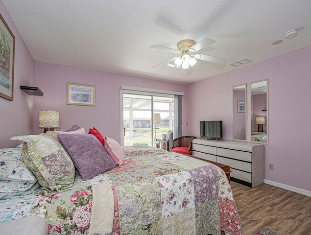 67 Royal Oak Drive 206, Vero Beach, FL 32962