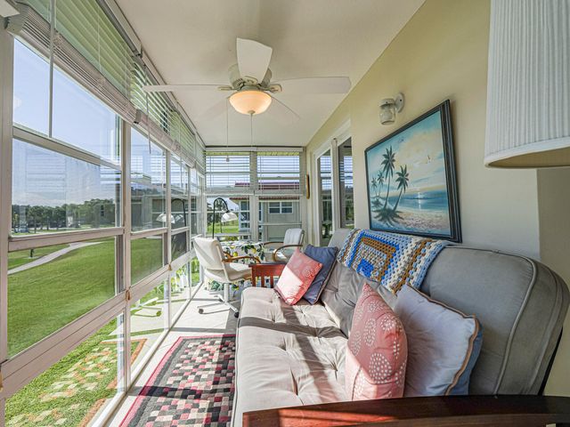 67 Royal Oak Drive 206, Vero Beach, FL 32962