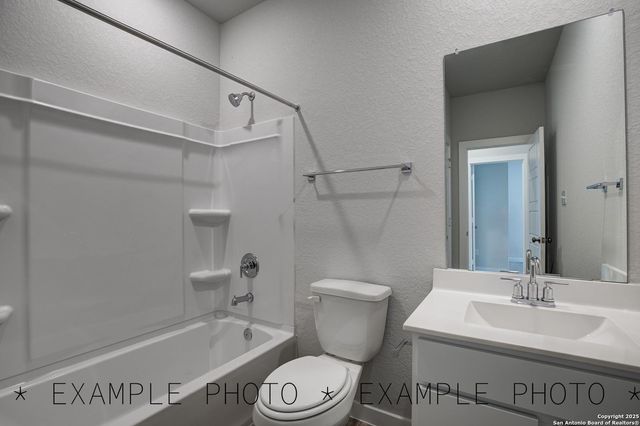 5631 Frederick Bluff, Von Ormy, TX 78073