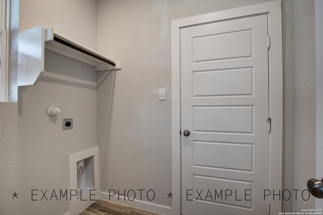 5631 Frederick Bluff, Von Ormy, TX 78073
