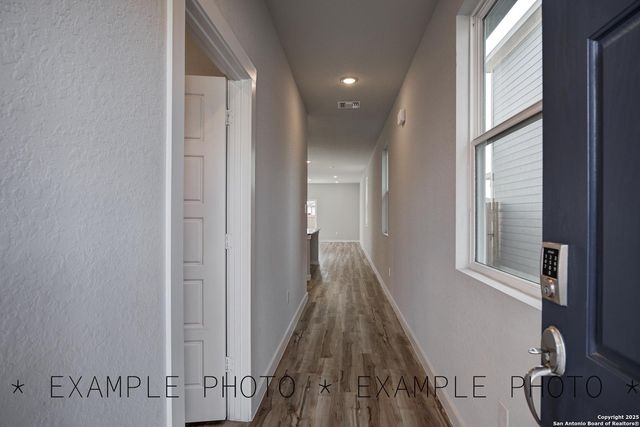 5631 Frederick Bluff, Von Ormy, TX 78073