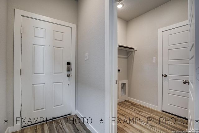 5631 Frederick Bluff, Von Ormy, TX 78073