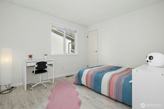 8310 NE 122nd Place, Kirkland, WA 98034