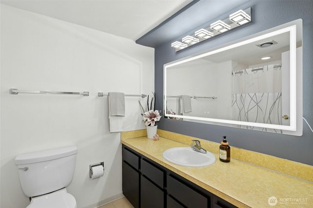 8310 NE 122nd Place, Kirkland, WA 98034