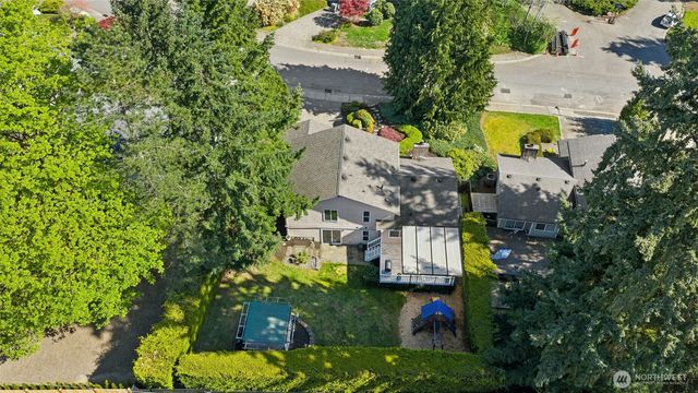 8310 NE 122nd Place, Kirkland, WA 98034