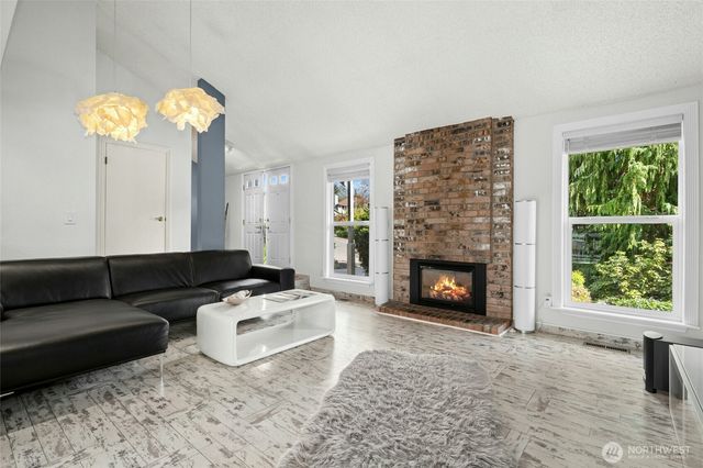 8310 NE 122nd Place, Kirkland, WA 98034