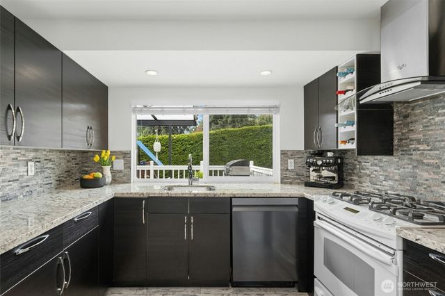 8310 NE 122nd Place, Kirkland, WA 98034