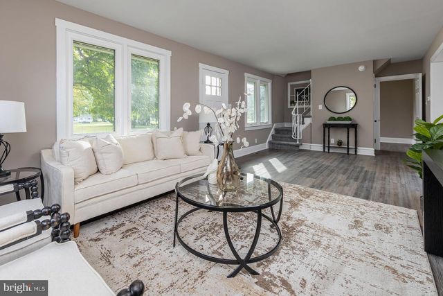 6 SUNSET AVE, Pennsville, NJ 08070