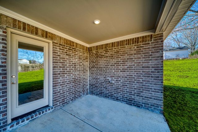 102 STONE BROOK CV, Ripley, TN 38063