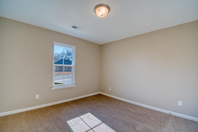 102 STONE BROOK CV, Ripley, TN 38063