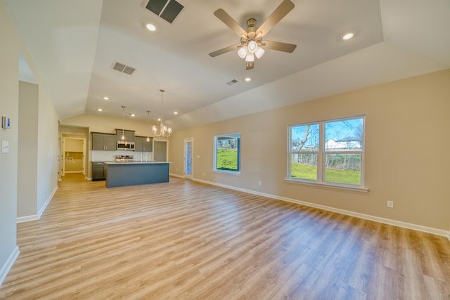 102 STONE BROOK CV, Ripley, TN 38063