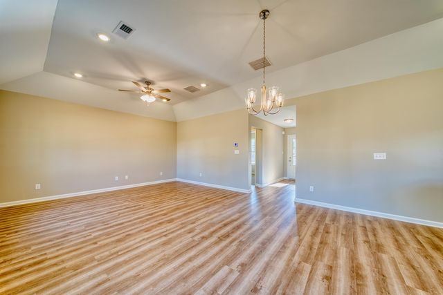 102 STONE BROOK CV, Ripley, TN 38063