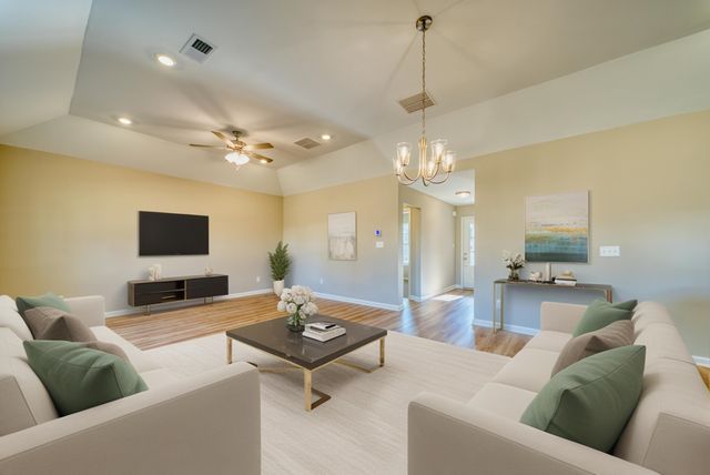 102 STONE BROOK CV, Ripley, TN 38063