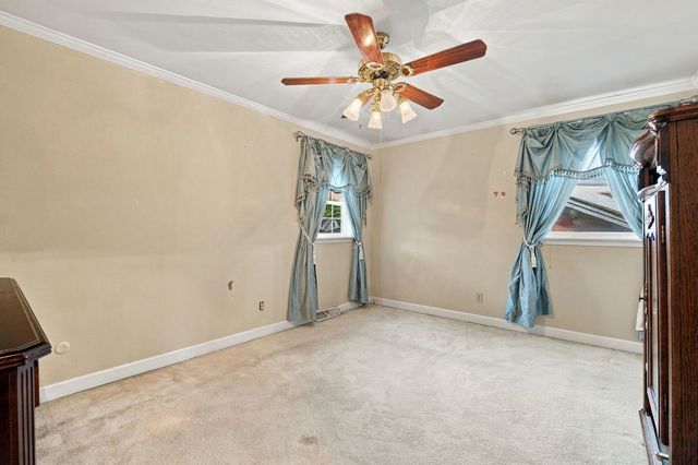 312 Earl Avenue, Joliet, IL 60436