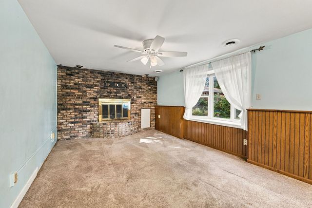 312 Earl Avenue, Joliet, IL 60436