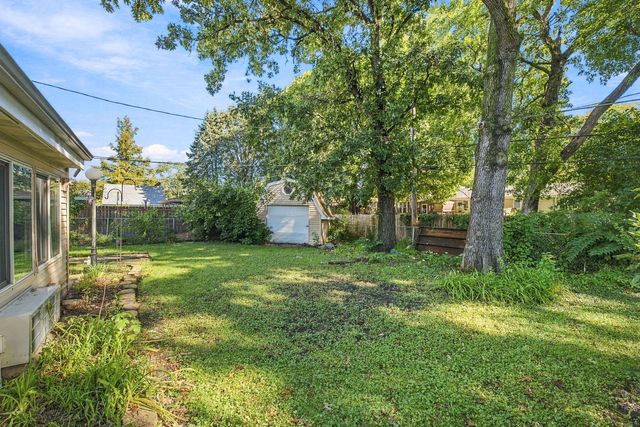 312 Earl Avenue, Joliet, IL 60436