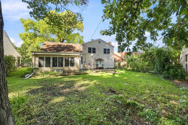 312 Earl Avenue, Joliet, IL 60436