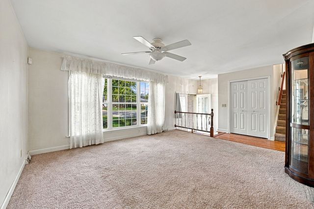 312 Earl Avenue, Joliet, IL 60436