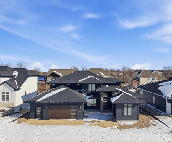 819 Schewe Road, Middleton, WI 53562