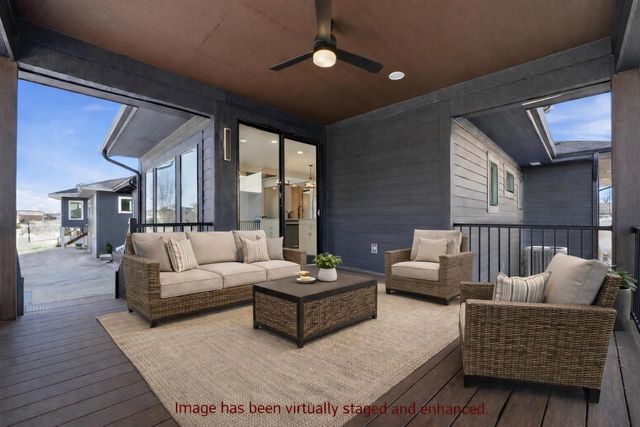 819 Schewe Road, Middleton, WI 53562