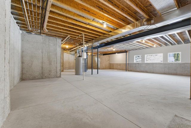 819 Schewe Road, Middleton, WI 53562