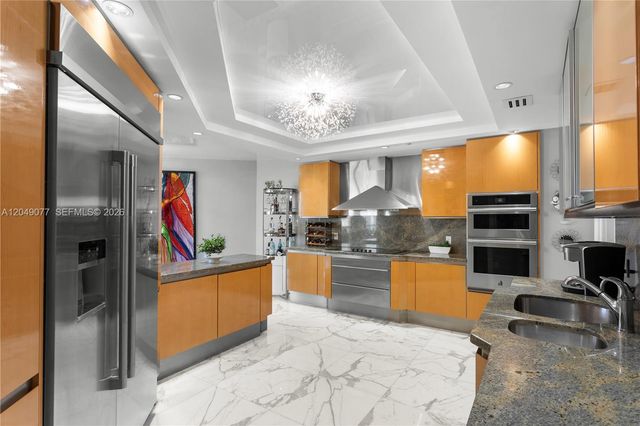 2600 Island Boulevard 2603, Aventura, FL 33160
