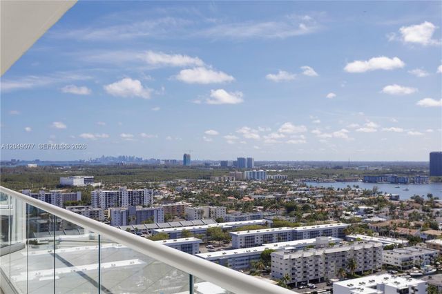 2600 Island Boulevard 2603, Aventura, FL 33160