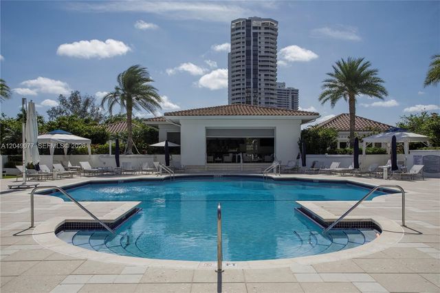 2600 Island Boulevard 2603, Aventura, FL 33160