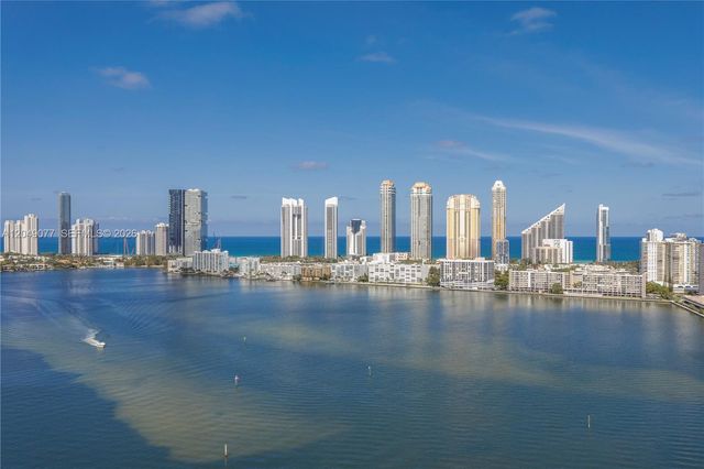 2600 Island Boulevard 2603, Aventura, FL 33160