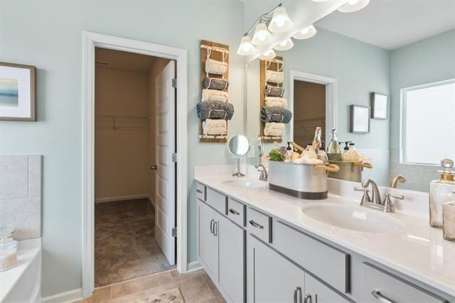 8009 Haven Springs Trace, Douglasville, GA 30134