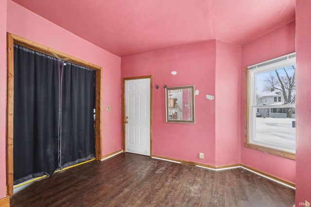 935 S 26Th Street, South Bend, IN 46615