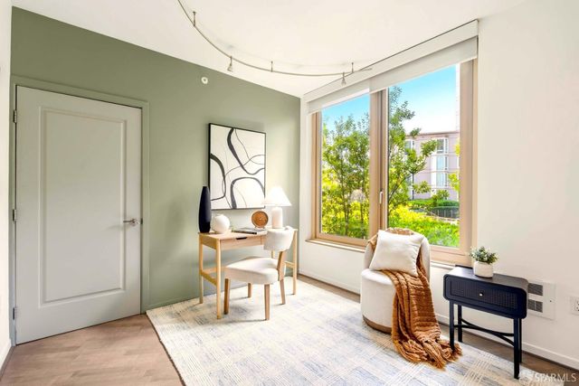 88 King Street 422, San Francisco, CA 94107