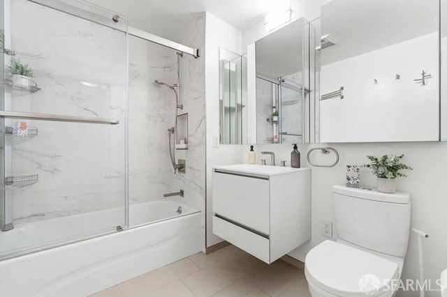 88 King Street 422, San Francisco, CA 94107