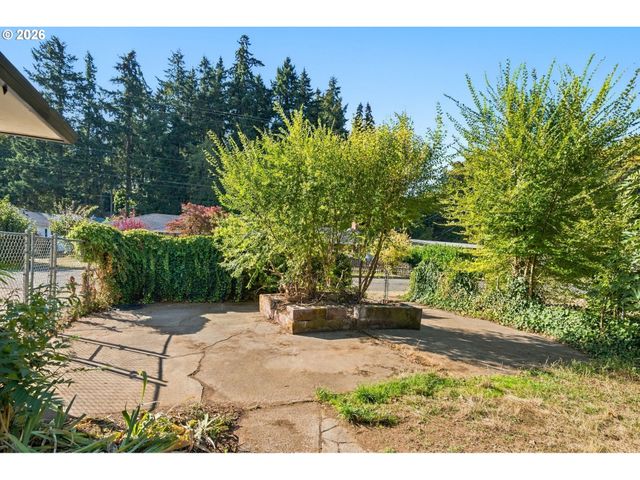 2526 E 20th St, Vancouver, WA 98661