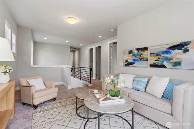 8215 NE 126th Drive, Kirkland, WA 98034