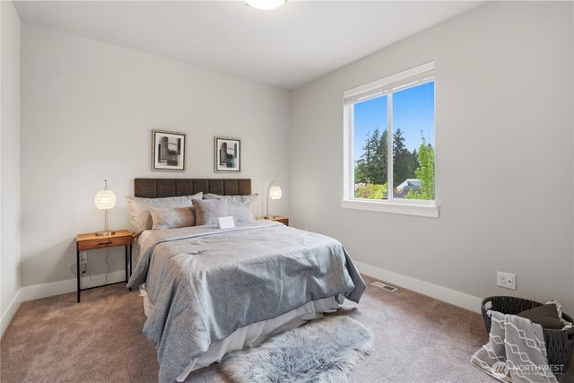 8215 NE 126th Drive, Kirkland, WA 98034