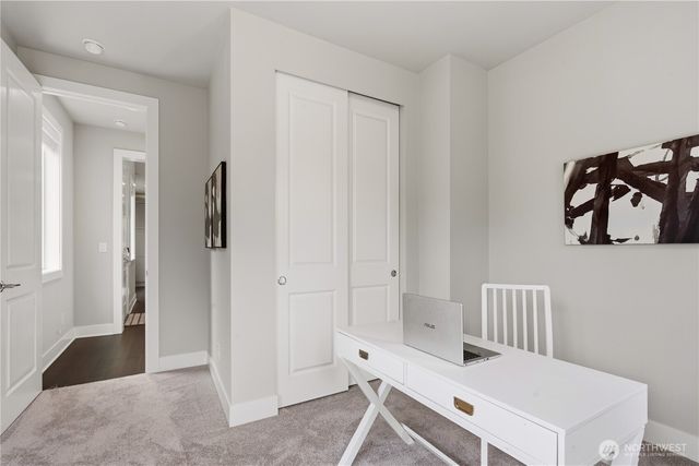 8215 NE 126th Drive, Kirkland, WA 98034