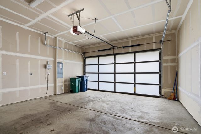 8215 NE 126th Drive, Kirkland, WA 98034