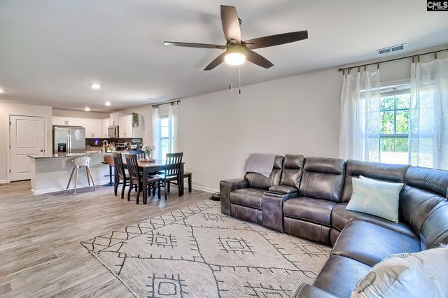 1050 Mckittrick Drive, Lugoff, SC 29078