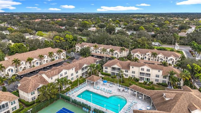 8315 GLENROSE WAY 1414, Sarasota, FL 34238